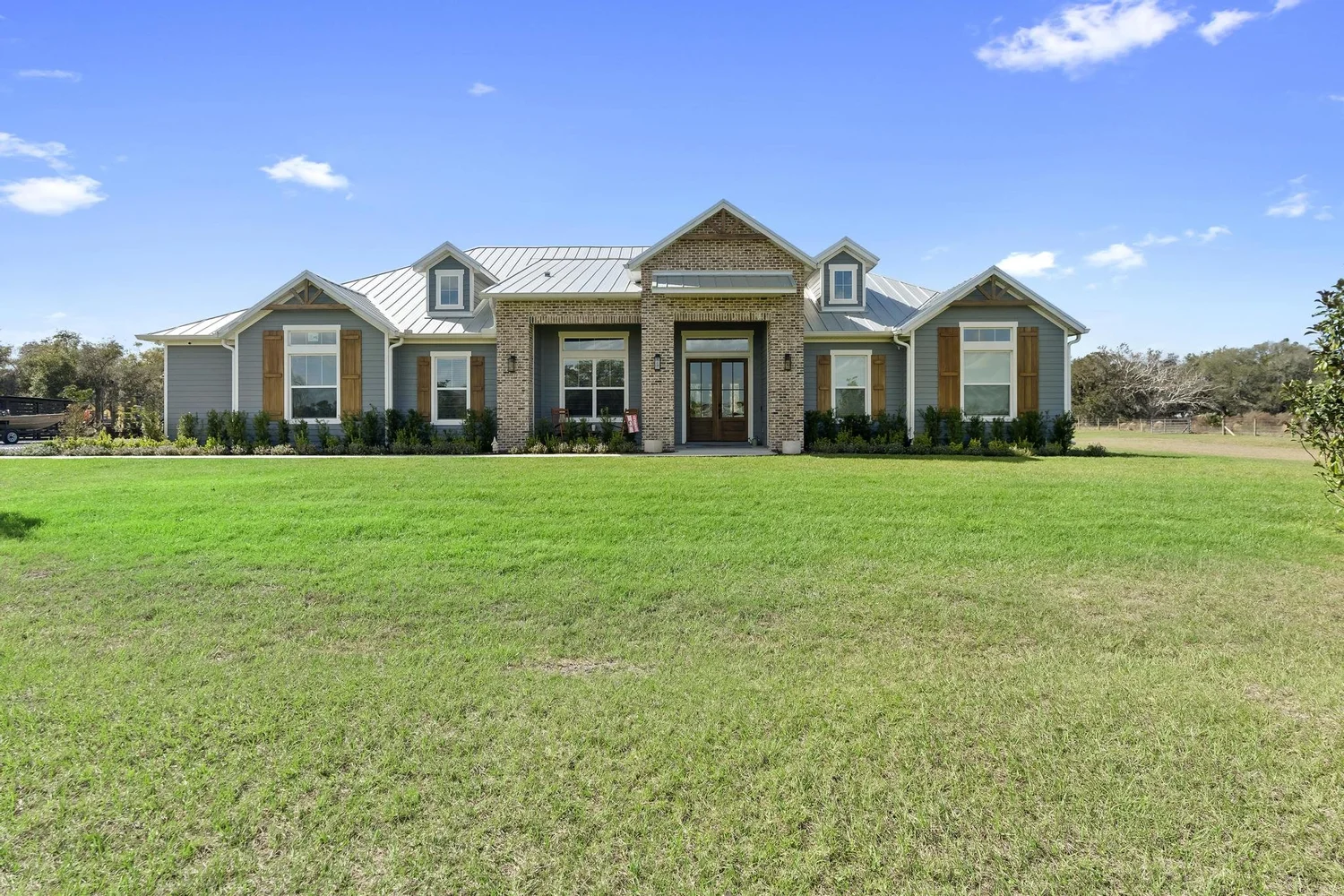 Modern Farmhouse custom home portfolio view 2 of 5